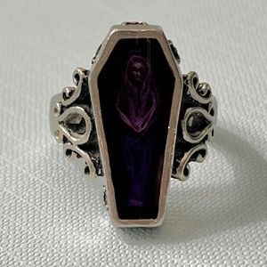 Vintage 1995 Purple Pewter Alchemy Gothic Undead Coffin Ring - RARE!